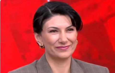 Gazeteci Ece Sevim açıkladı: Sarıgül neden sürekli çocuklar için TikTok videosu çekiyordu?
