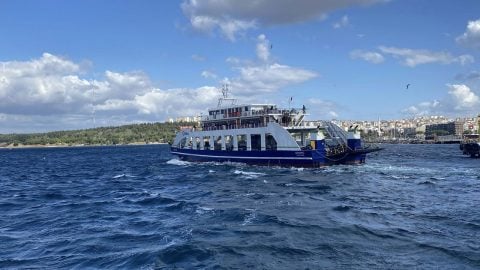 Gökçeada ve Bozcaada’ya feribot seferleri iptal edildi!