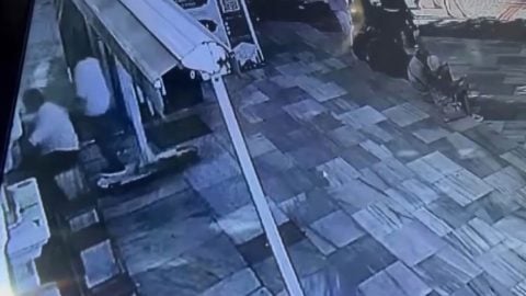 İçinden 15 bin euro ve 89 bin 640 dolar çıktı! Nuruosmaniye Camii’nde akılalmaz hırsızlık
