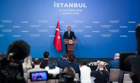 İstanbul’da tarihi 8’li zirve! Dışişleri Bakanı Hakan Fidan "Vakti geldi" diyerek dünyaya duyurdu