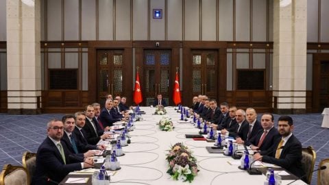 İşte masadaki konular! Külliyede ekonomi zirvesi