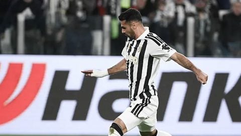 Juventus kötü haberi verdi! Zeki Çelik sakatlandı