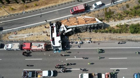 Katliam gibi kazada sıcak gelişme: 2 şoför gözaltında