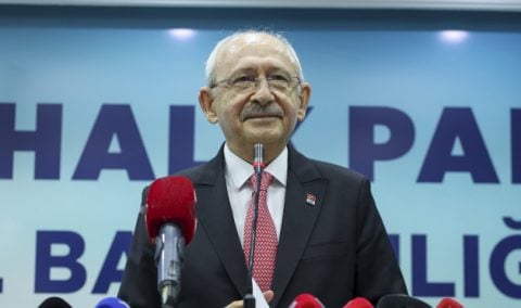 Kılıçdaroğlu bu kez çuvaldızı kendine batırdı: Krallar gibi oturduk halkın sofrasına gitmedik