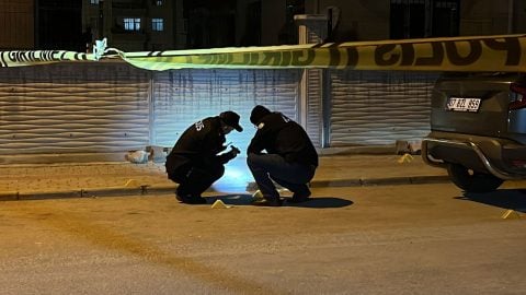 Konya'da kan donduran olay! Boşanma aşamasındaki eşini sokakta silahla vurdu