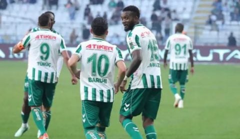 Konyaspor evinde rahat kazandı