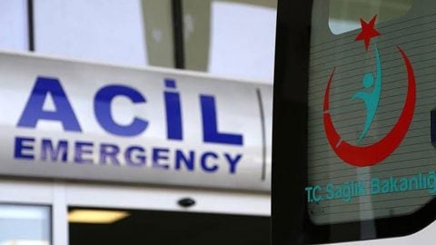 Korkunç ölüm! Çatıda panel döşerken elektrik akımına kapıldılar