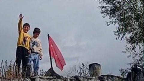 O anlar izleyenleri duygulandırdı! Sarıkamış’ta yürekleri ısıtan görüntü