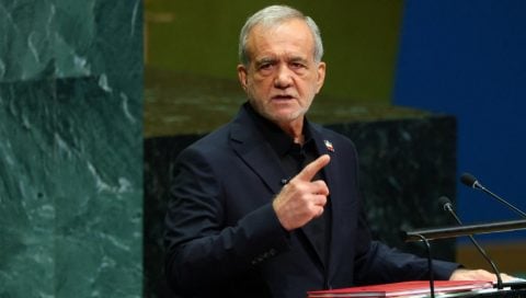 Pezeşkiyan’dan dikkat çeken itiraf: İran tarihinin en ağır baskı döneminde