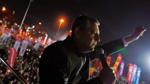 Resmen iç savaş istiyor! Özgür Özel’den sokak kışkırtması!