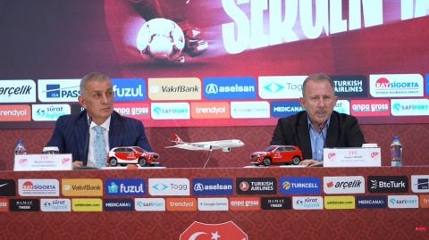 Riva’da imza töreni yapıldı! A Milli Takım’da Sergen Yalçın dönemi resmen başladı
