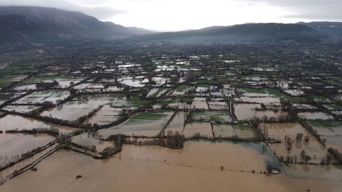 Sel, dolu ve hortum riski var... Aman dikkat!  Meteoroloji şiddetli yağış uyarısı yaptı