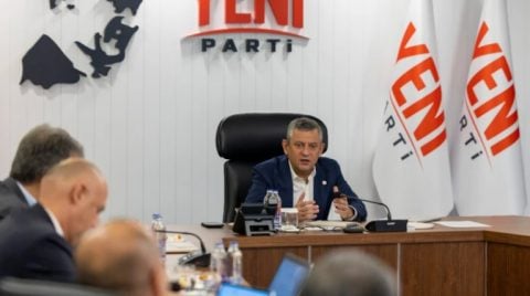 Tabela değişti ama zihniyet aynı: Özel ve avaneleri yine milli duruşa düşman
