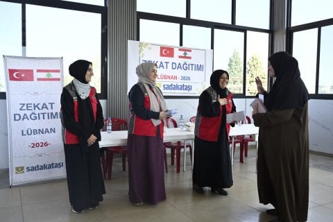 Türkiye’den Suriye ve Lübnan’a yardım ulaştırıldı