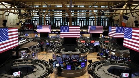 Wall Street’te teknoloji satışı: Nasdaq yüzde 2,60 geriledi