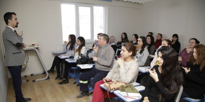 İşaret Dili Kursları devam ediyor