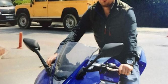 Otobüsle motosiklet çarpıştı: 1 ölü