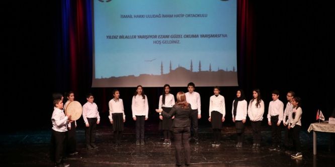 Öğrenciler güzel ezan okumak için yarıştı