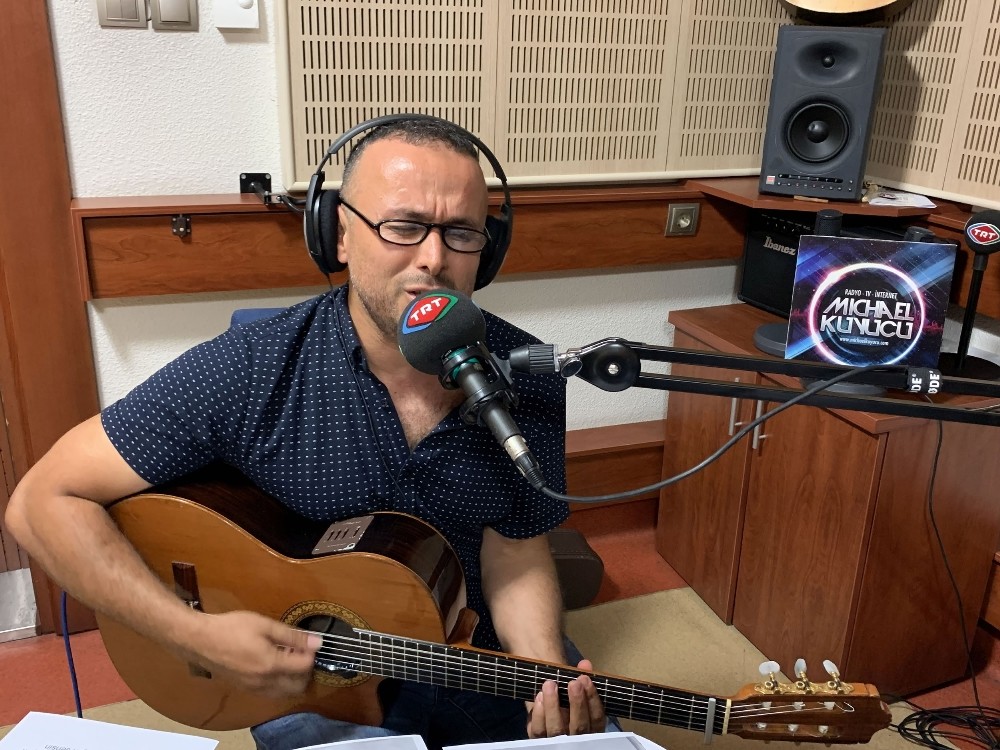 ‘03 Tarık’tan RTÜK’e çağrı; “Radyolara türkü kotası konsun” 