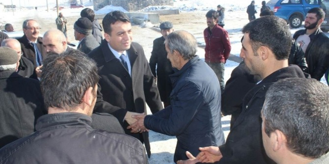 Kamu hizmetlerini köylülere anlattı