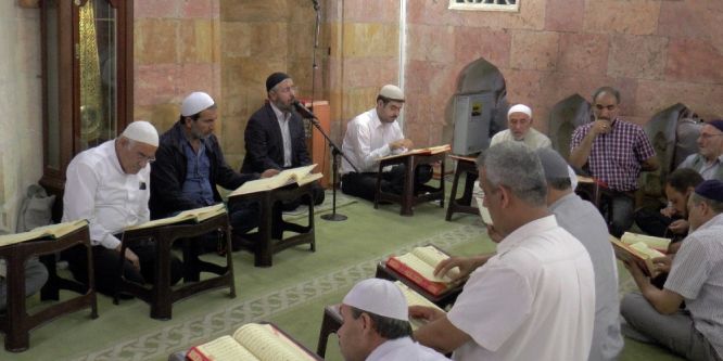 Şanlıurfa’da mukabele geleneği sürüyor