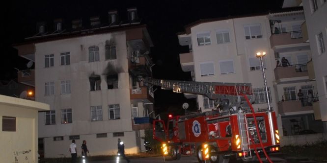 Manavgat’ta ev yangını