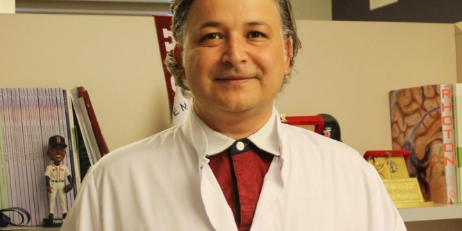 Yatmayı kalkmayı bilmiyoruz