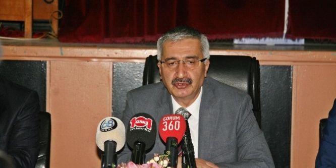 Vali Kılıç Sungurlu’da İncelemelerde Bulundu