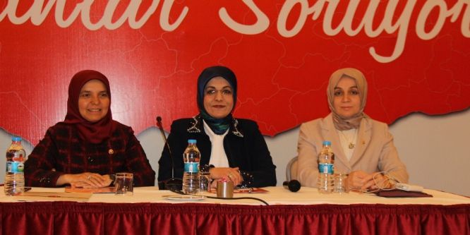 Kadınlar, milletvekilleriyle bir araya geldi