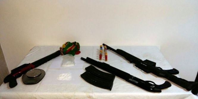 Jandarmadan baskın yaptı, neler çıktı neler!