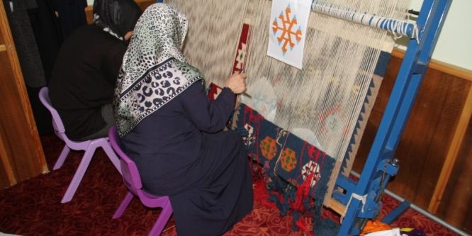 Unutulmaya yüz tutmuş el sanatları yeniden canlanıyor