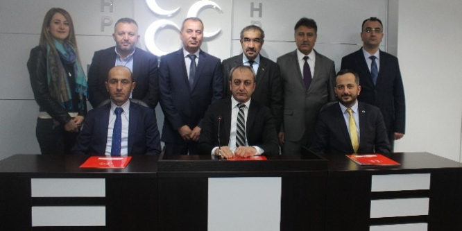 MHP Ankara İl Başkanı Fatih Çetinkaya, Trafik Çalıştayı’nın sonuç bildirgesini açıklandı