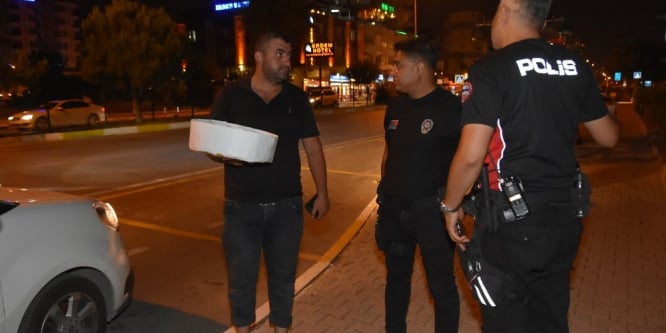 Antalya’da seyyar satıcılara operasyon
