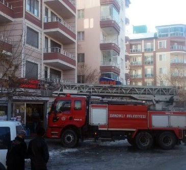 Yaşlı adam evinde ölü bulundu