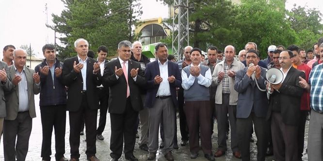 Yağmur duası sırasında yağmur yağdı