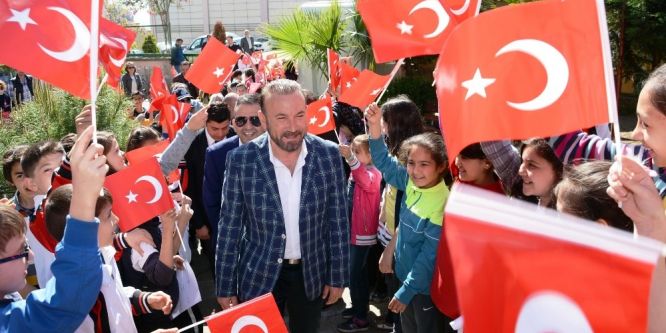 Başkan Doğan çocukların bayramını kutladı