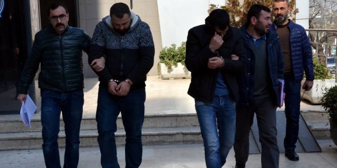 Sahte savcı ve polisler yakalandı