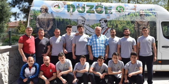 Güreşçiler Antalyaya gidiyor