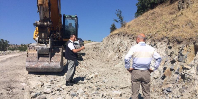 Yollar standartlara uygun hale geliyor