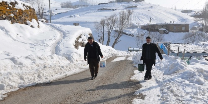 Köylülerden örnek davranış