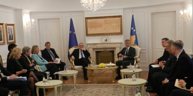 Kosovalılara vize muafiyeti konusunda tarih verilmedi