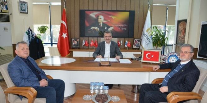 Karacabeyli öğrencilere destek