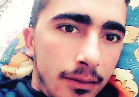 Serinlemek için girdiği gölette boğuldu