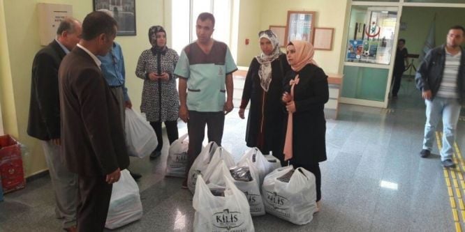 Kilis Belediyesi'nden annelere hediye