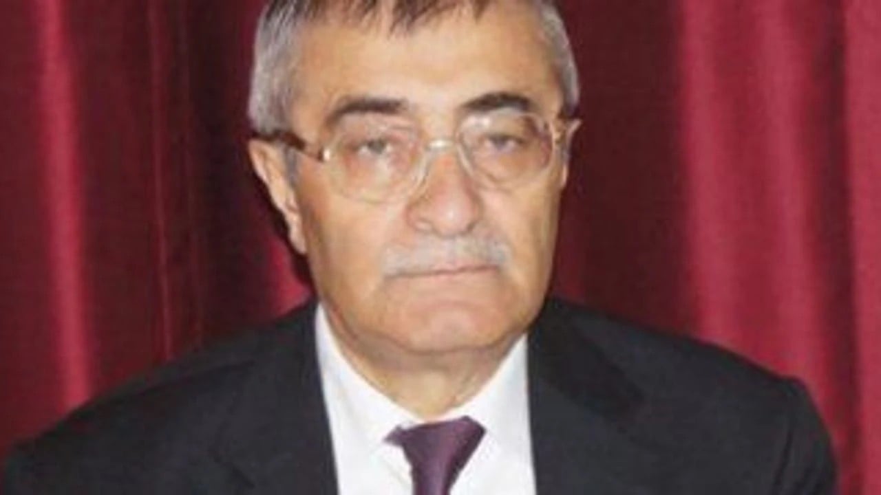 1 Eylül 2020: Arif Ersoy'un vefatı (Akademisyen, Siyasetçi ve Vakıf gönüllüsü)