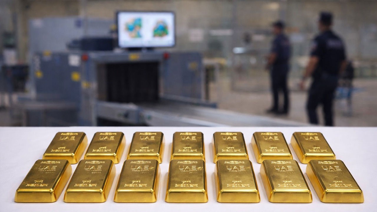 1 kilo altın rüşvet aldıkları iddia edildi! İstenen ceza belli oldu