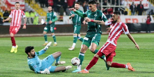 1. Lig'e veda eden ilk takım netleşti