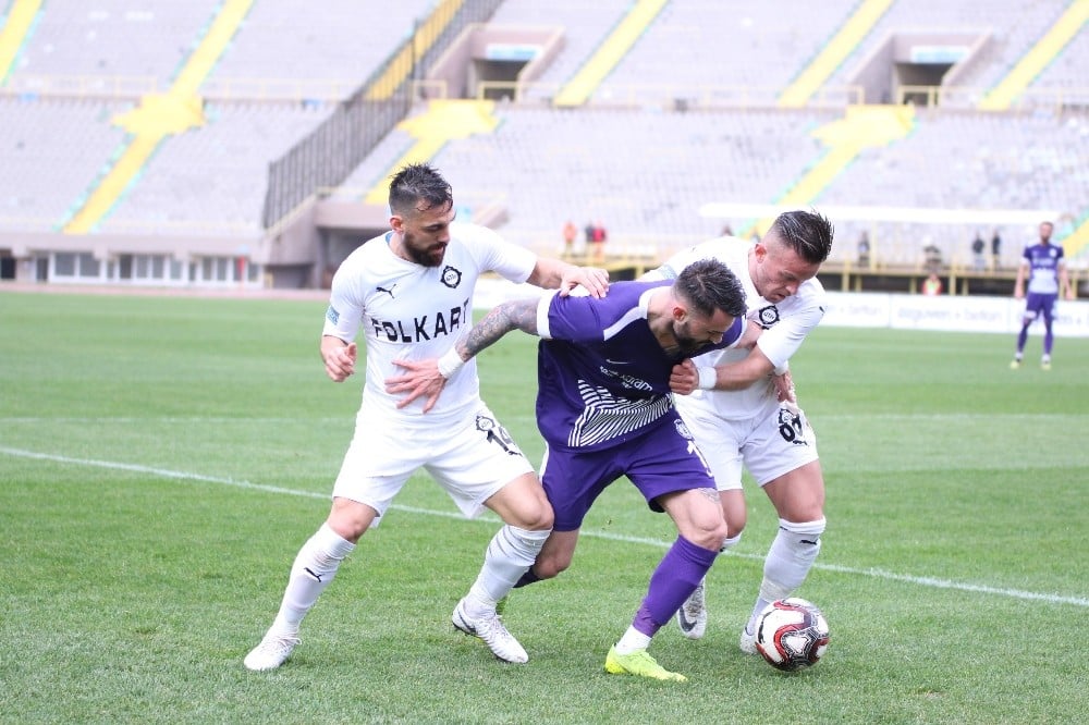 1. Lig’in agresifi Altay 