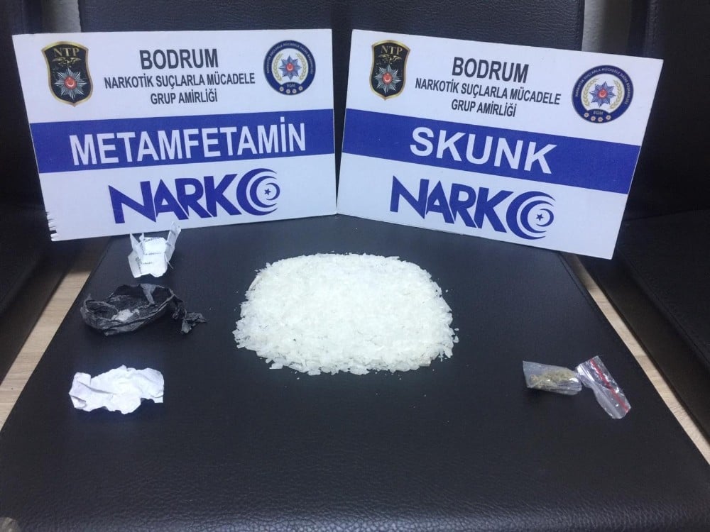 1 liralık cips poşetinden 35 bin liralık uyuşturucu çıktı 
