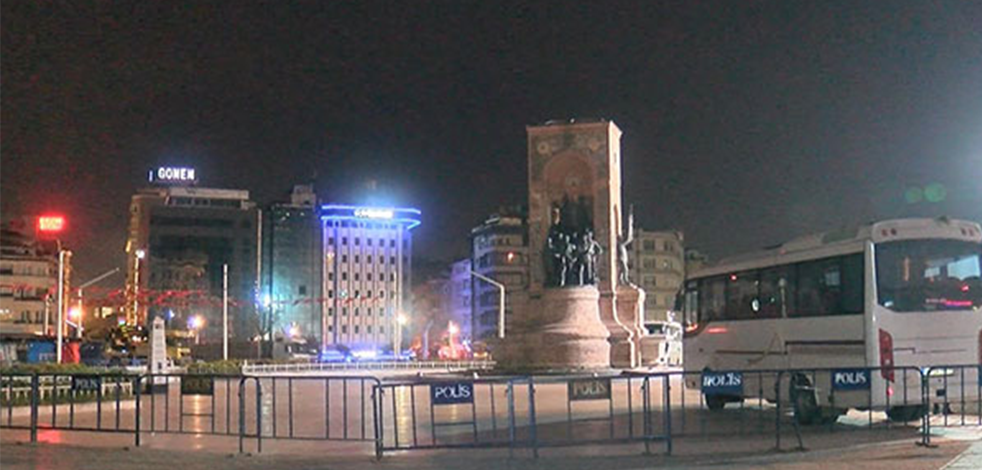 1 Mayıs öncesi Taksim Meydanı ve Gezi Pa
